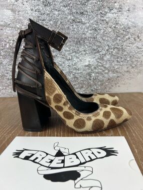 546Freebird JILLIAN  Ankle Tie Block Heel in Brown & Cream 9